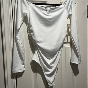 Elegant White Long Sleeve Women's Bodysuit NWT